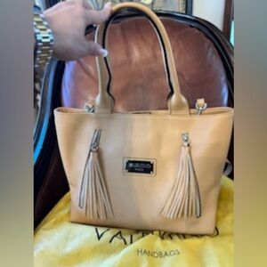 NEW Valentino leather handbag Tote Rtl $895